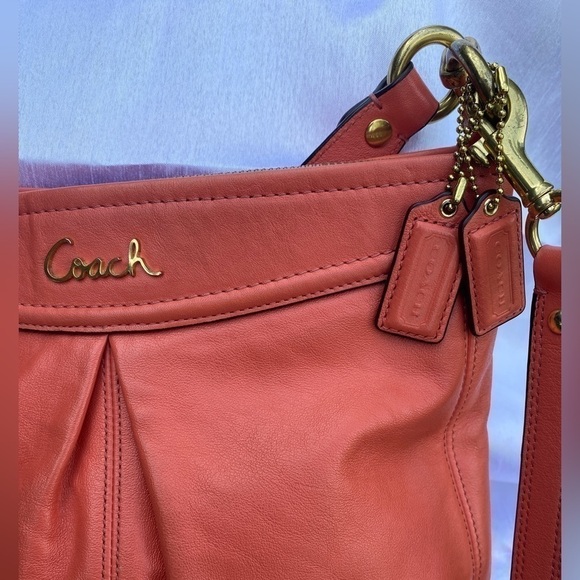 Coach Ashley Shoulder  Bag Peach - Picture 6 of 16